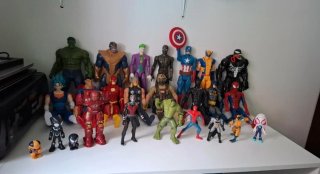 Colección Figuras Superhéroes Marvel DC