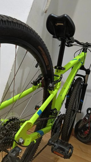 Bicicleta RockRider 26 Neón
