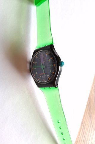 Reloj Swatch StopWatch Negro y Verde