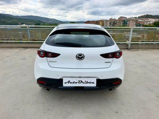 Mazda 3 ETIQUETA ECO  2025