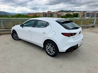 Mazda 3 ETIQUETA ECO  2025