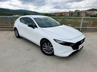 Mazda 3 ETIQUETA ECO  2025