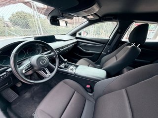 Mazda 3 ETIQUETA ECO  2025