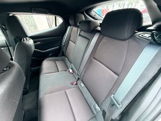 Mazda 3 ETIQUETA ECO  2025