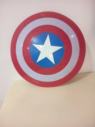 Escudo Capitán América Disney Store