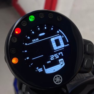 YAMAHA XSR700