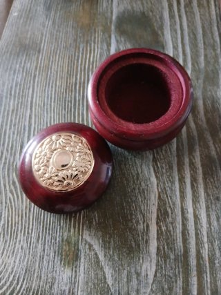 Cajita madera y plata floral