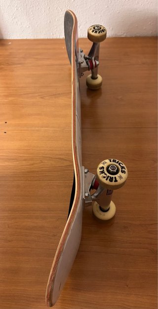 Skate completo Tricks 52 mm