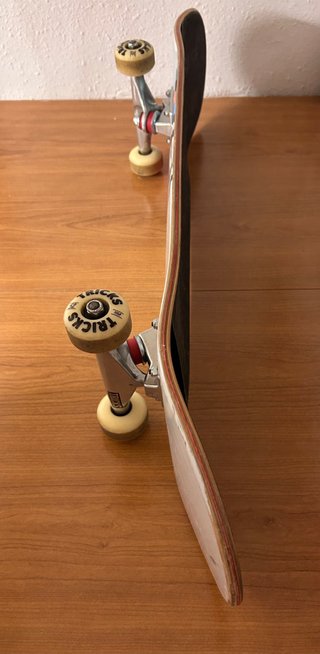 Skate completo Tricks 52 mm