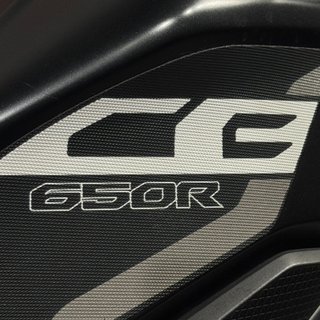 HONDA CB 650 R