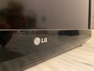 TV LCD LG 32 32LD320 averiada