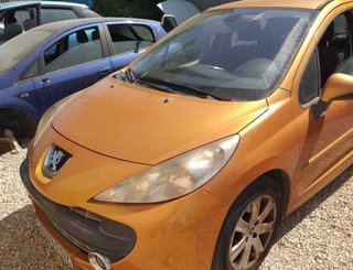 Salpicadero peugeot 207 xs 275145