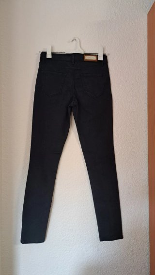 Pantalón azul marino talla 38