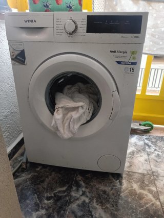Lavadora WINIA 7kg 1000rpm