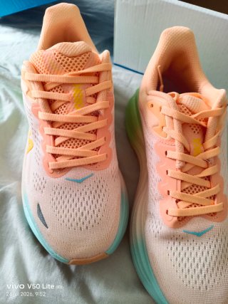 Bondi 9 Zapatillas Running Naranja y Verde