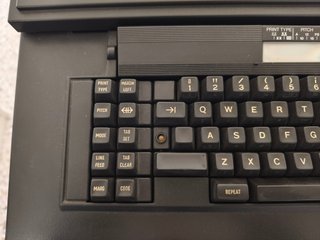 Máquina de escribir Olivetti ET 116
