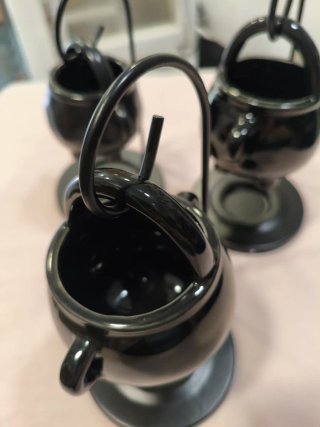 Un Quemador Esencias wax melts Caldero Negro