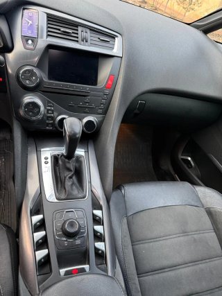 Citroen DS5 2012