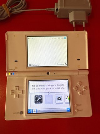 Nintendo DSi Blanca con Cargador