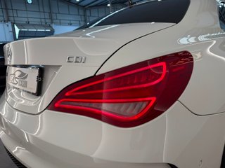 Mercedes-Benz Clase CLA 2015