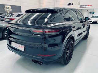 Porsche Cayenne Coupe Turbo 550cv 2020