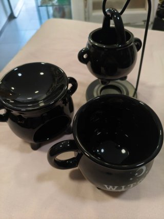 Set una Taza y dos quemadores Caldero Brujas.