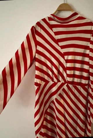 Vestido rayas rojas