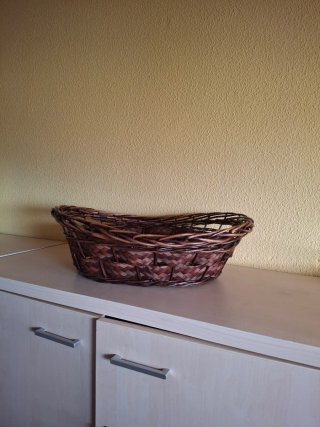 Cesta de mimbre ovalada