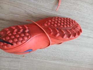 Zapatillas multitacos Nike Naranja y Azul