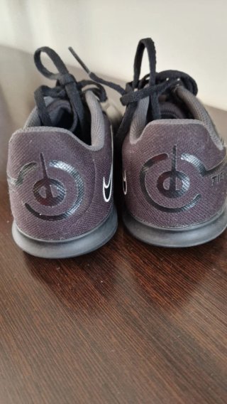 Botas de futsal negras 36