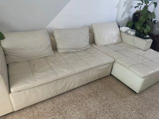 Sofá modular de cuero blanco