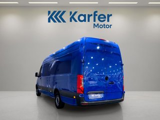 Mercedes-Benz Sprinter L4 150CV 2023