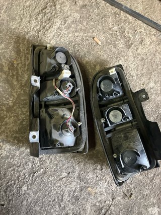 Pilotos Traseros Toyota Land Cruiser KZJ90