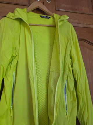 Chaqueta Arcteryx Proton LT Talla M Amarilla