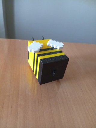 Ginete de pollo, Abeja y Loro de Minecraft