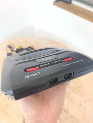 Sega Mega Drive II megadrive videoconsola