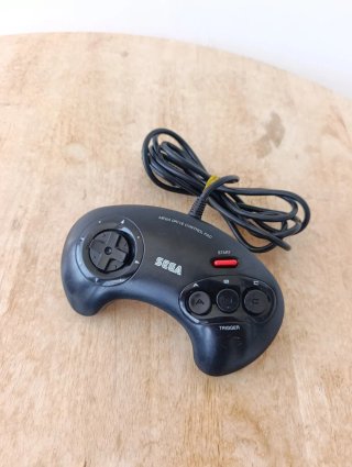 Sega Mega Drive II megadrive videoconsola