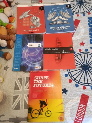 Lote de libros de 2° de bachiller de ciencias tecn