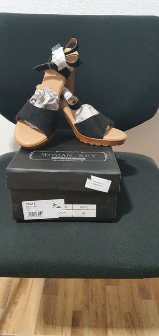 Sandalias Woman Key Talla 36 Nuevas