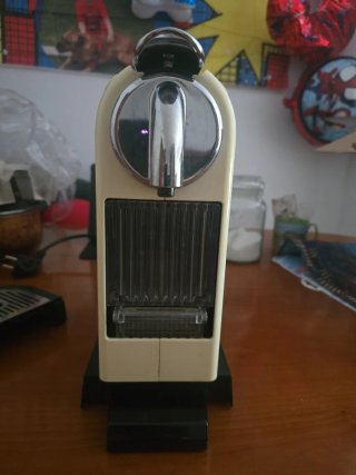 Cafetera Nespresso DeLonghi Inissia