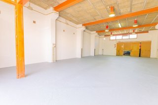 Nave industrial en alquiler en Binissalem