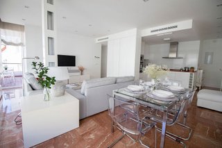 Piso en alquiler en Los Remedios en Sevilla