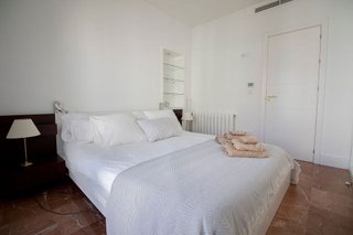 Piso en alquiler en Los Remedios en Sevilla