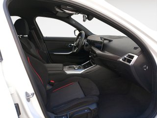 BMW Serie 3 330e xDrive Touring 215 kW (292 CV)