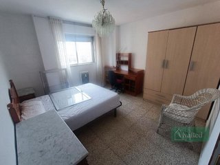 Piso en alquiler en Cervantes en Granada