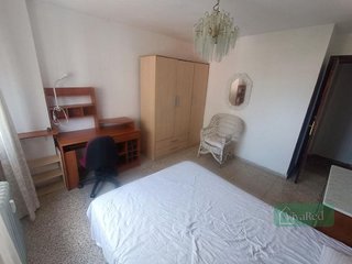 Piso en alquiler en Cervantes en Granada