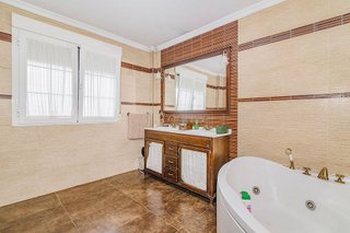 Chalet en venta en Pulianas
