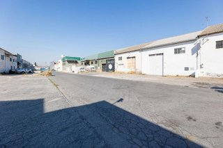 Nave industrial en venta en Mediterráneo - Ronda Lindaraja en Atarfe