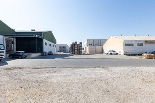 Nave industrial en venta en Mediterráneo - Ronda Lindaraja en Atarfe