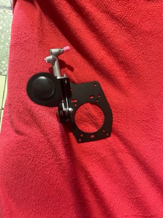 Freno de mano hidráulico escondido BMW